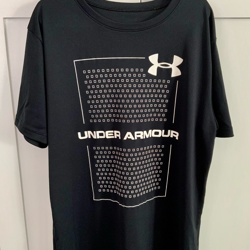 Boy’s Under Armour Athletic Shirt